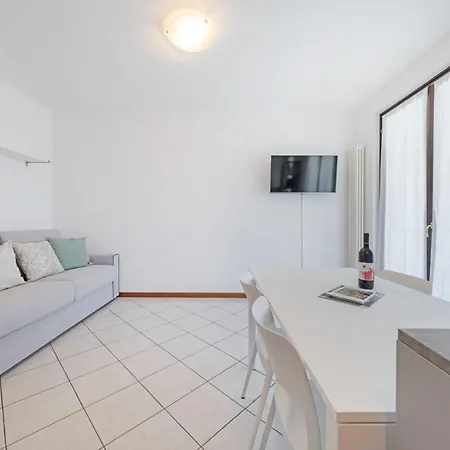 Apartman Apartmentsgarda - Residenza Elisabetta 10