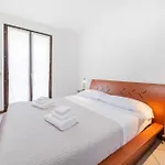 Apartmentsgarda - Residenza Elisabetta 10 ברדולינו