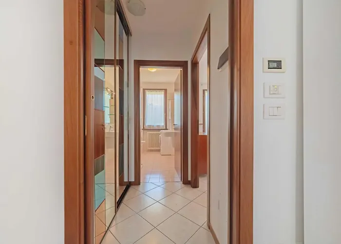 Apartmentsgarda - Residenza Elisabetta 10 Апартаменты *