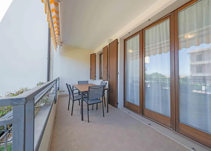 Апартаменты Apartmentsgarda - Residenza Elisabetta 10 Бардолино